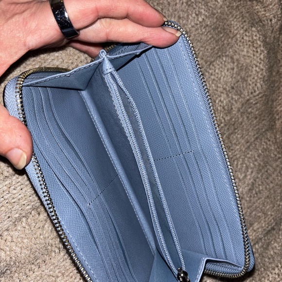 Authentic COACH Pebbled Leather Long Zip Around Wallet Slate Blue Gray EUC - Picture 7 of 9